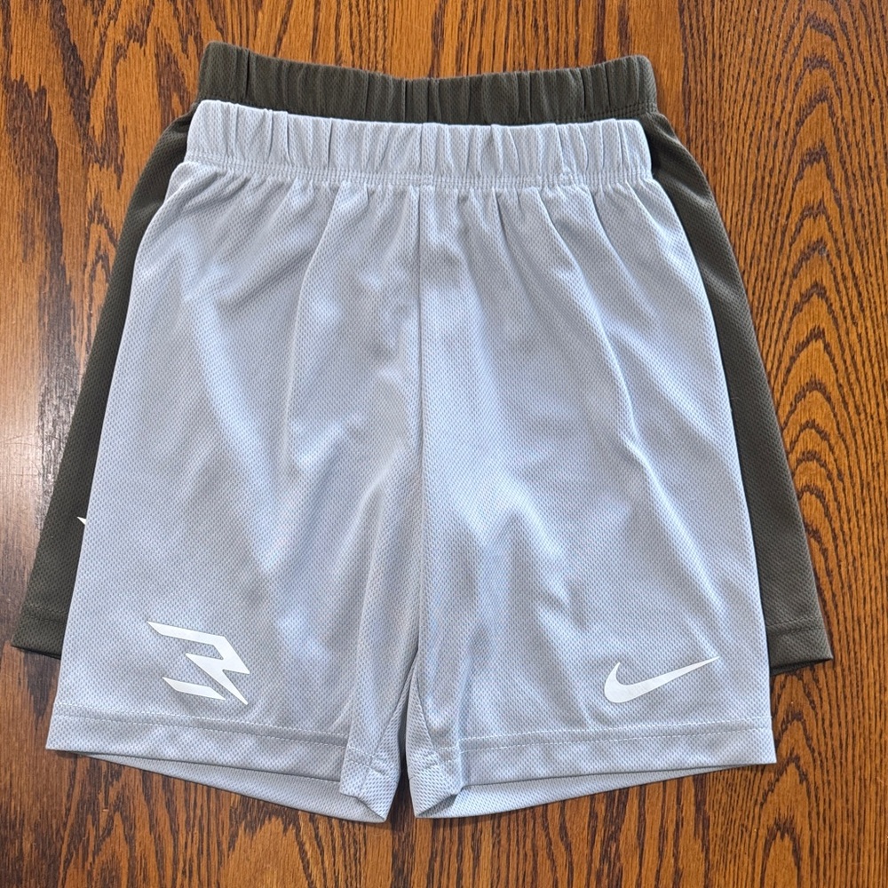 Nike/3 brand Athletic Mesh Shorts 2 pack